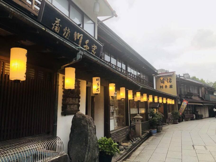 Jinghouse小岩 Direct To Shinjuku/Airport/Close To Station Tokyo Exterior photo